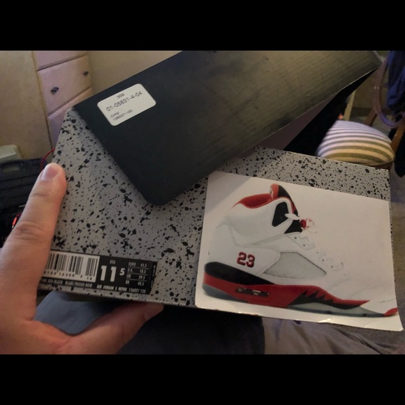 Jordan’s - Picture 4 of 7
